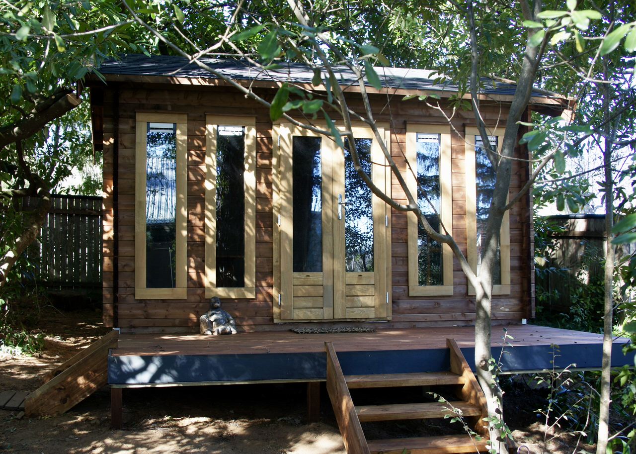 rural log cabin retreat for sale in the blue mountains au